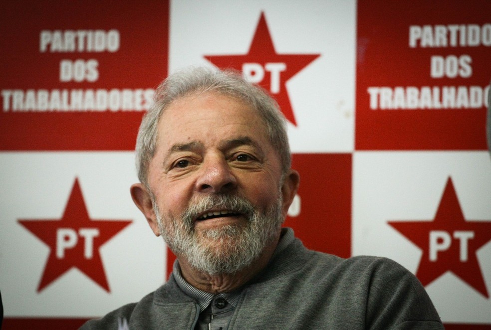 Maioria dos ministros do STF votaram para que sejam mantidas as anulações do ex-presidente Lula, o deixando, assim, elegível para 2022