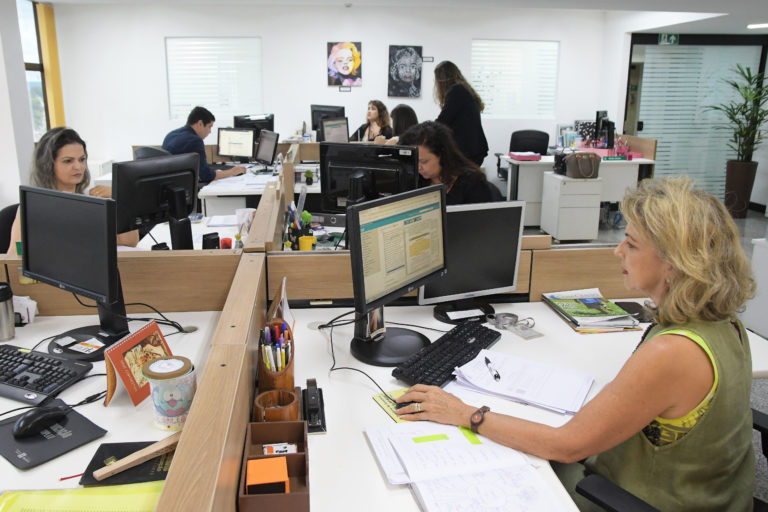 Retorno fica liberado 15 dias após a imunização completa do servidor, dependendo da vacina, somente após a segunda dose