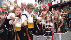 Blumenau (SC) cancela Oktoberfest 2020 e festa de Réveillon - País ...