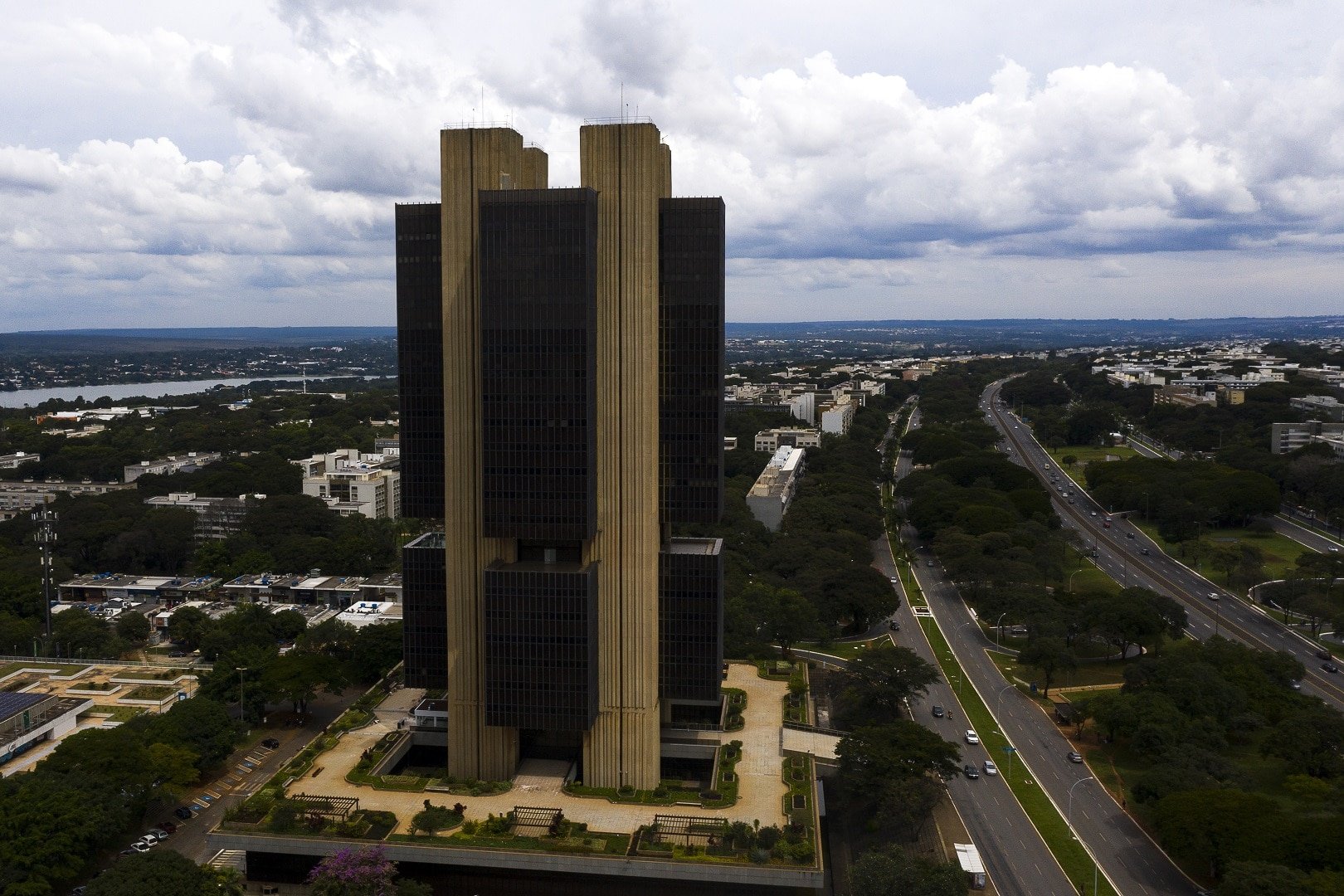 Como extensão da moeda física, ela poderá permitir, também, pagamentos em outros países