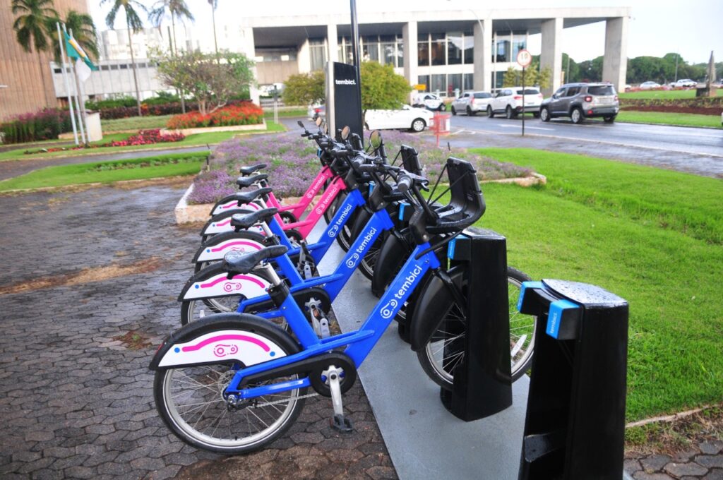 Até o mês de julho, o DF deve ter 70 estações com cerca de 500 bicicletas compartilhadas para auxiliar no transporte da população.