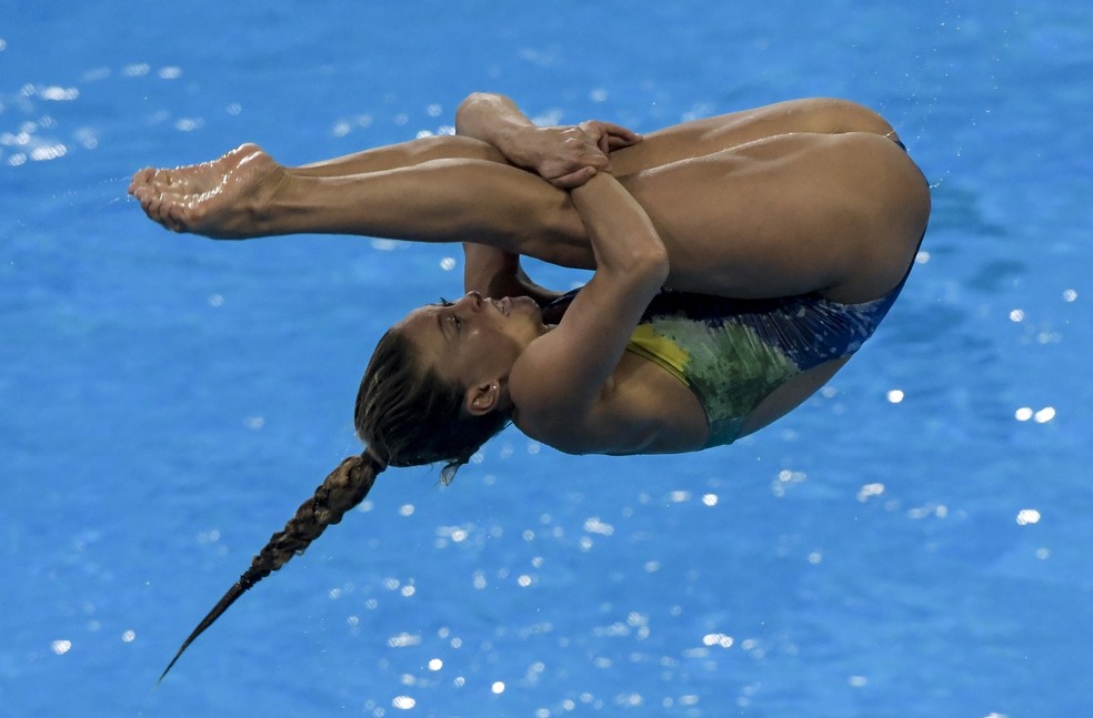 Atleta brasiliense estreia em Tóquio nesta sexta-feira pelos saltos ornamentais